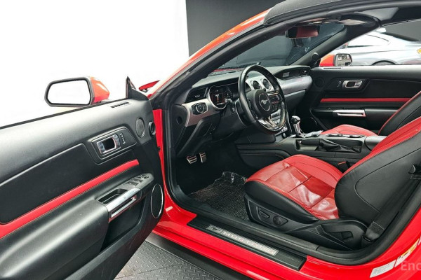 2023 Ford Mustang с пробегом 37 897 км