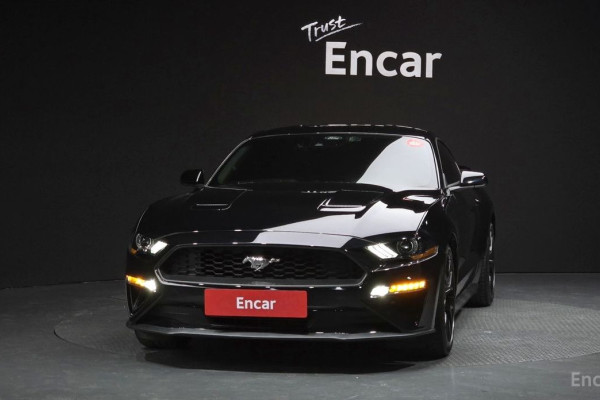 2023 Ford Mustang с пробегом 27 343 км