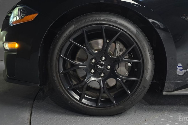 2023 Ford Mustang с пробегом 27 343 км