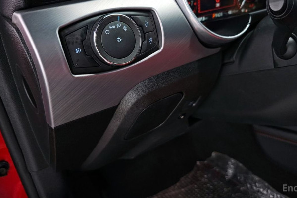 2023 Ford Mustang с пробегом 37 897 км