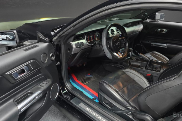 2023 Ford Mustang с пробегом 27 343 км
