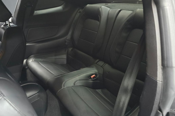 2023 Ford Mustang с пробегом 27 343 км