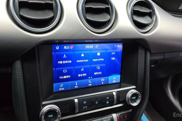 2023 Ford Mustang с пробегом 27 343 км