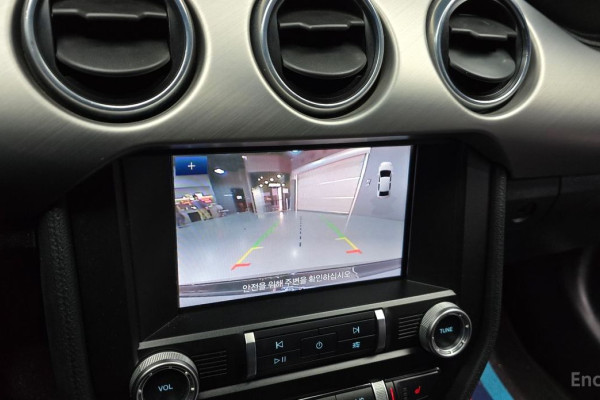 2023 Ford Mustang с пробегом 27 343 км