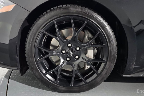 2023 Ford Mustang с пробегом 32 174 км