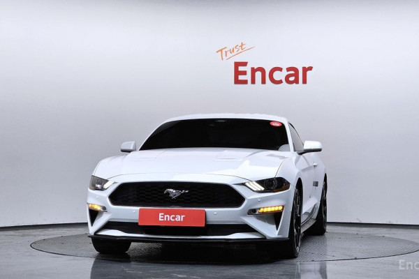 2022 Ford Mustang с пробегом 39 784 км