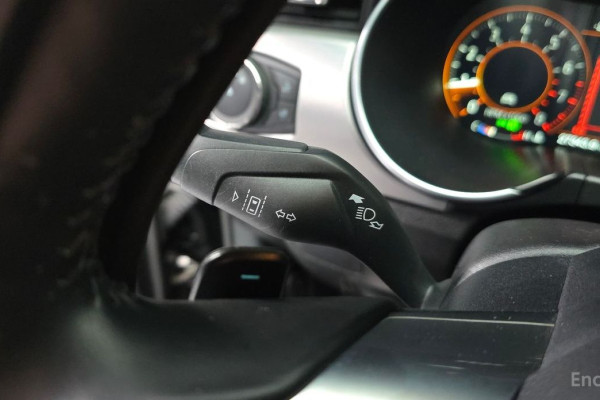 2023 Ford Mustang с пробегом 27 343 км