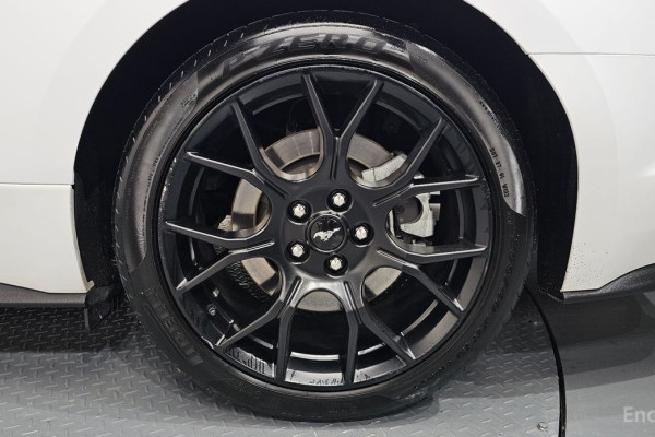 2022 Ford Mustang с пробегом 39 784 км