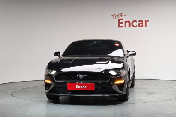 2022 Ford Mustang с пробегом 40 351 км
