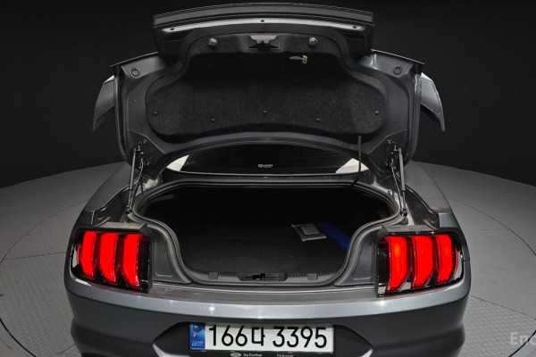 2023 Ford Mustang с пробегом 19 471 км