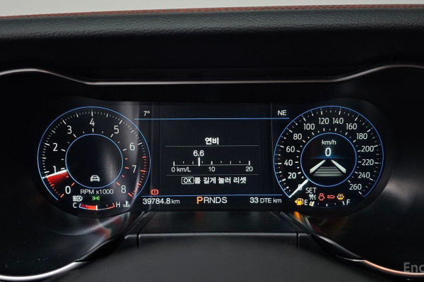 2022 Ford Mustang с пробегом 39 784 км