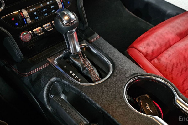 2022 Ford Mustang с пробегом 39 784 км