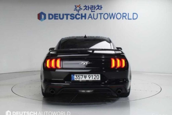 2022 Ford Mustang с пробегом 49 156 км