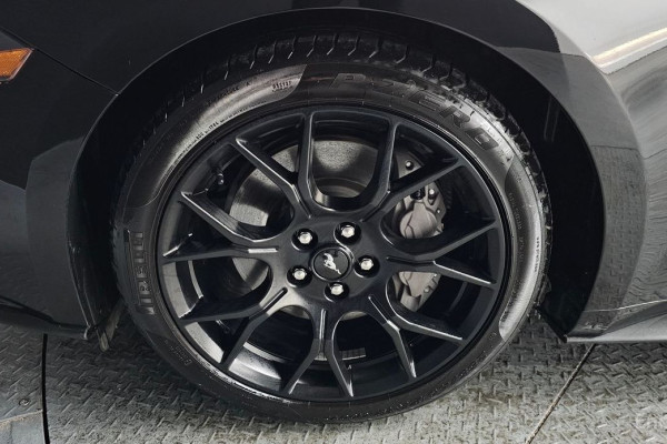 2023 Ford Mustang с пробегом 19 716 км