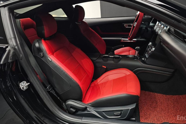 2023 Ford Mustang с пробегом 19 716 км