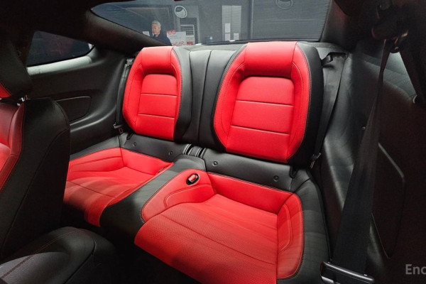 2023 Ford Mustang с пробегом 19 716 км