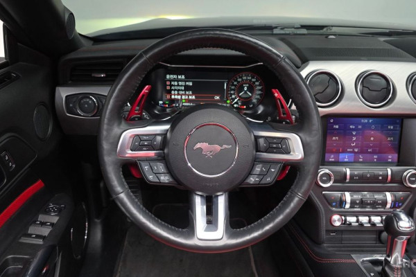 2022 Ford Mustang с пробегом 45 024 км