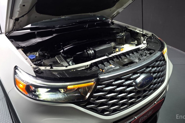 2022 Ford Explorer с пробегом 107 790 км