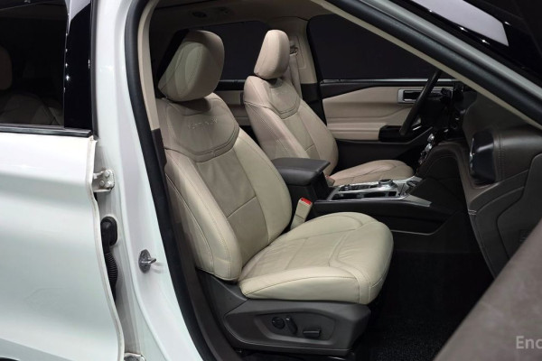 2022 Ford Explorer с пробегом 107 790 км