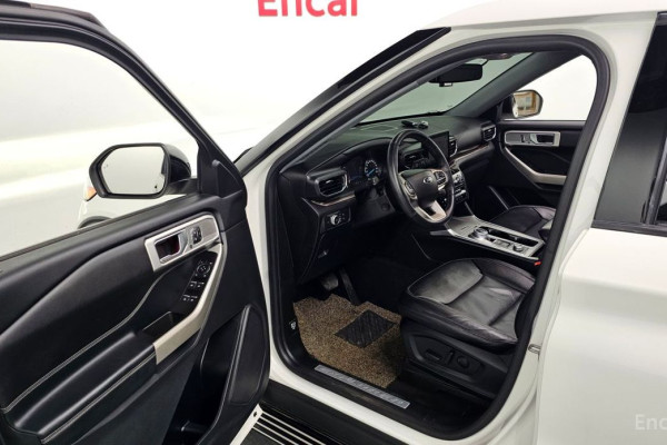 2022 Ford Explorer с пробегом 54 513 км