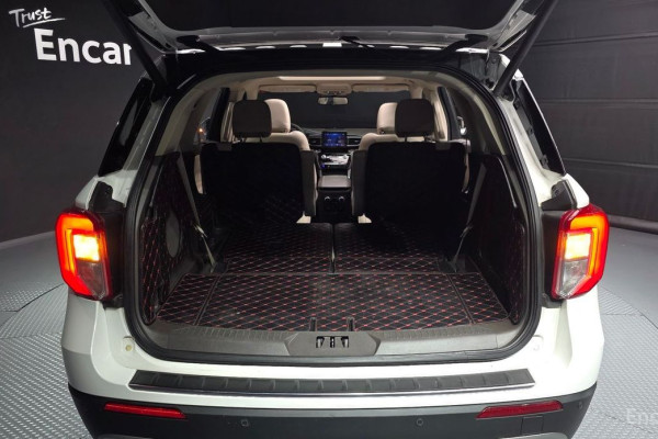 2022 Ford Explorer с пробегом 107 790 км