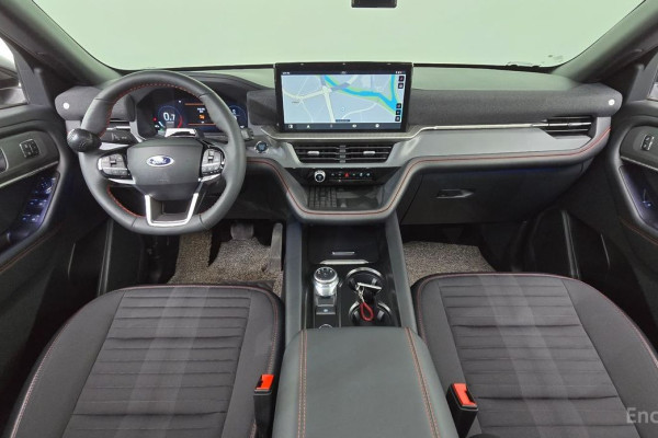 2024 Ford Explorer с пробегом 8 885 км