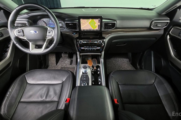 2023 Ford Explorer с пробегом 19 395 км