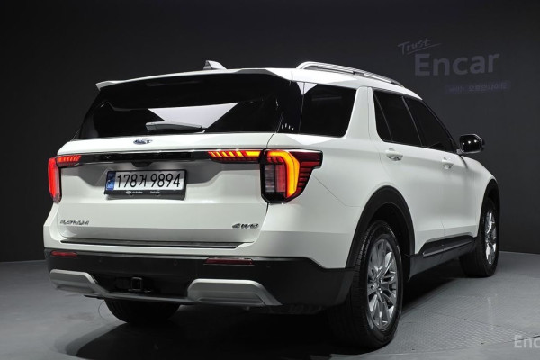 2024 Ford Explorer с пробегом 9 061 км