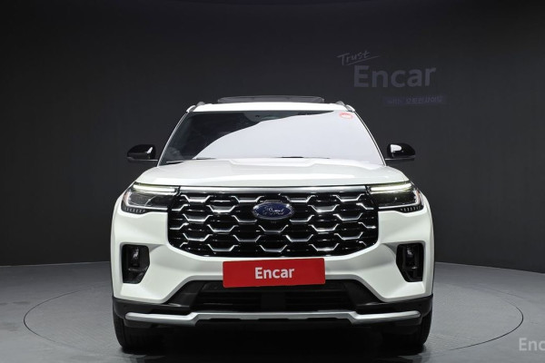 2024 Ford Explorer с пробегом 9 061 км