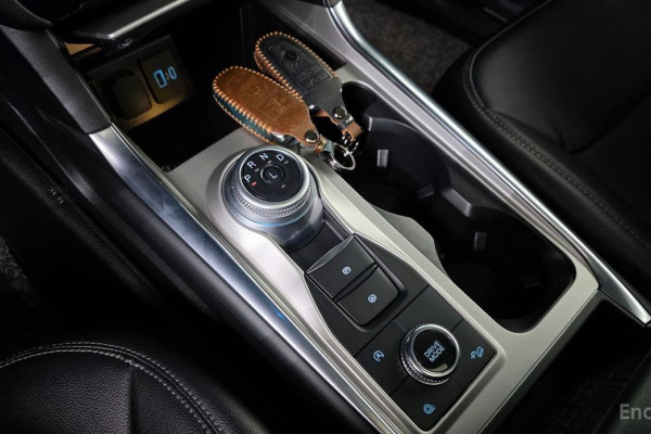 2023 Ford Explorer с пробегом 19 395 км