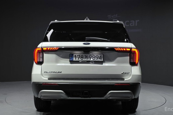 2024 Ford Explorer с пробегом 9 061 км