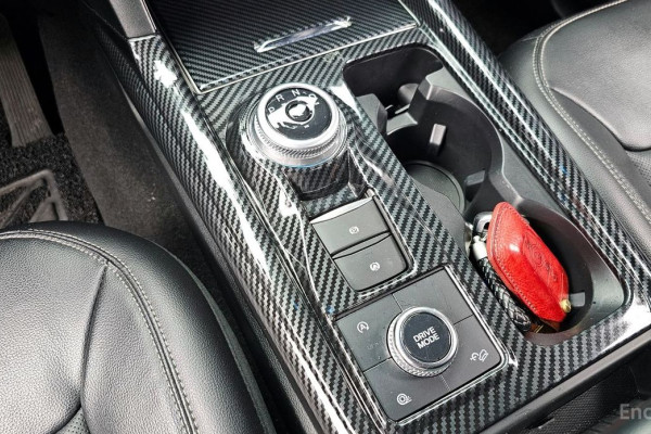 2022 Ford Explorer с пробегом 49 567 км