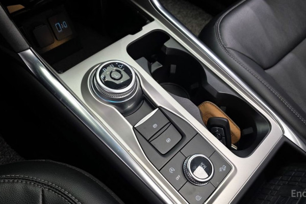 2023 Ford Explorer с пробегом 14 468 км