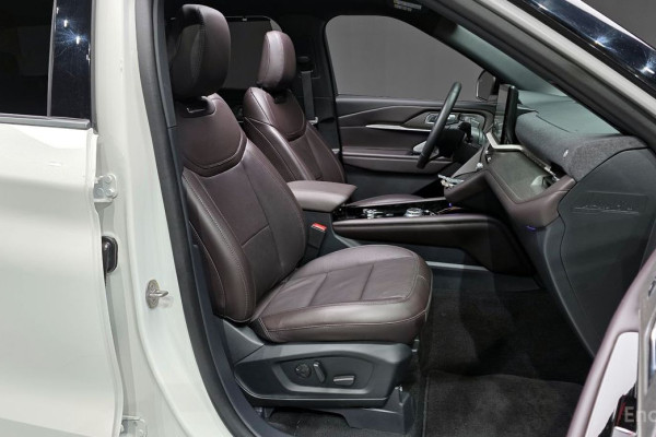 2024 Ford Explorer с пробегом 9 061 км