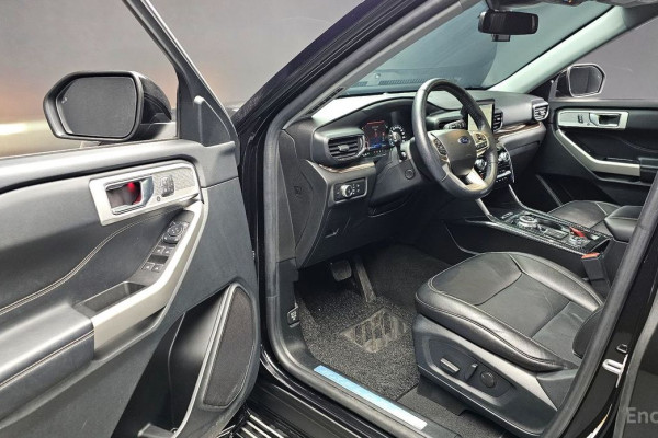 2022 Ford Explorer с пробегом 49 567 км