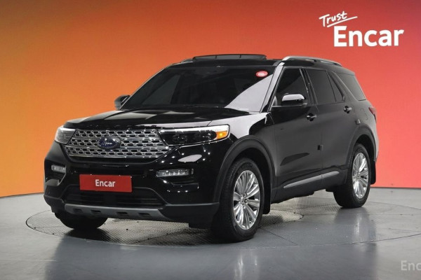 2023 Ford Explorer с пробегом 10 057 км