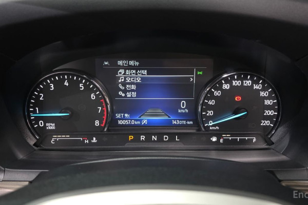 2023 Ford Explorer с пробегом 10 057 км