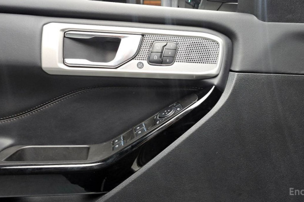 2022 Ford Explorer с пробегом 31 049 км