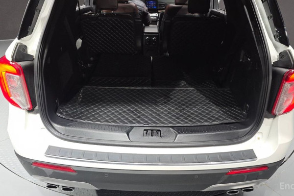 2022 Ford Explorer с пробегом 31 049 км