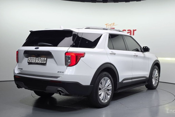 2022 Ford Explorer с пробегом 57 095 км