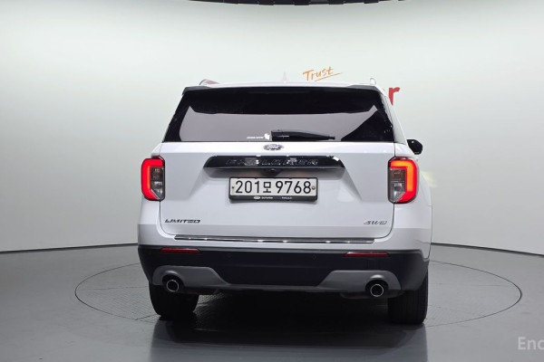 2022 Ford Explorer с пробегом 57 095 км