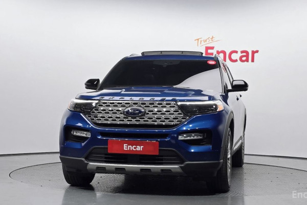 2022 Ford Explorer с пробегом 27 607 км