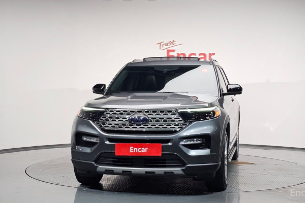 2023 Ford Explorer с пробегом 18 199 км