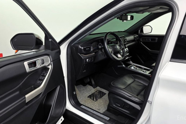 2022 Ford Explorer с пробегом 57 095 км