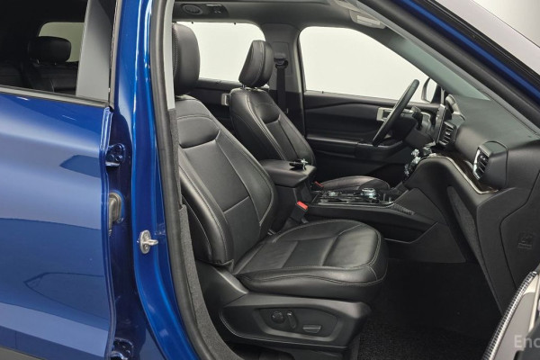 2022 Ford Explorer с пробегом 27 607 км