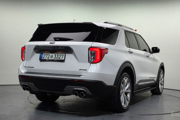 2022 Ford Explorer с пробегом 67 558 км