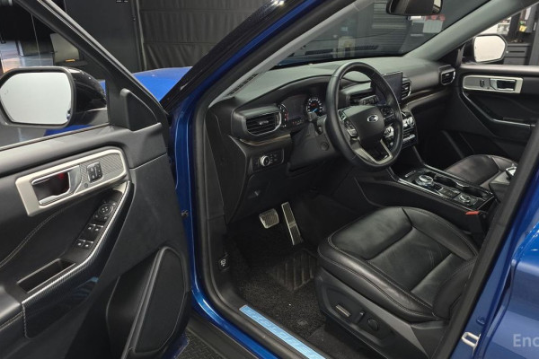 2022 Ford Explorer с пробегом 27 607 км