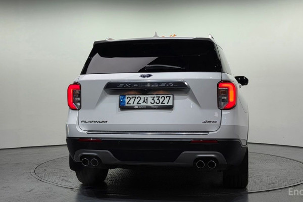 2022 Ford Explorer с пробегом 67 558 км