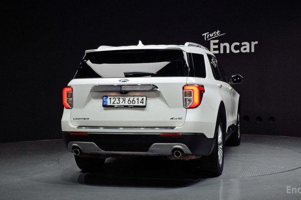 2022 Ford Explorer с пробегом 17 164 км