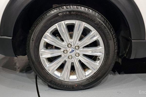 2022 Ford Explorer с пробегом 17 164 км